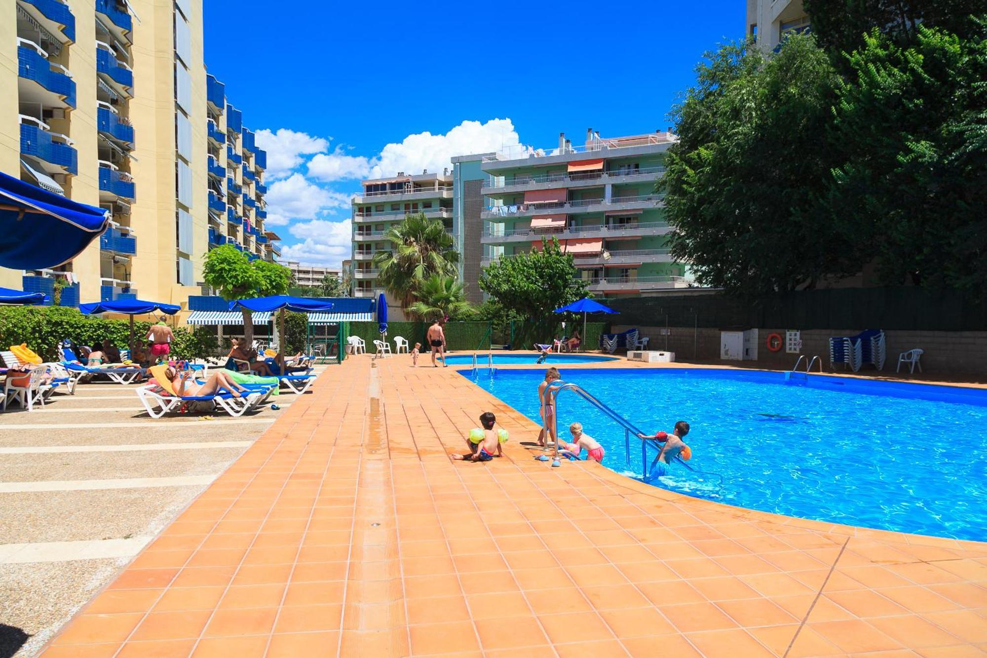 Uhc Alboran Apartments Salou Eksteriør bilde